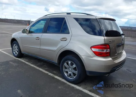 2006 Mercedes-Benz Ml 350 4Matic z USA, uszkodzony, nr VIN 4JGBB86E56A082374